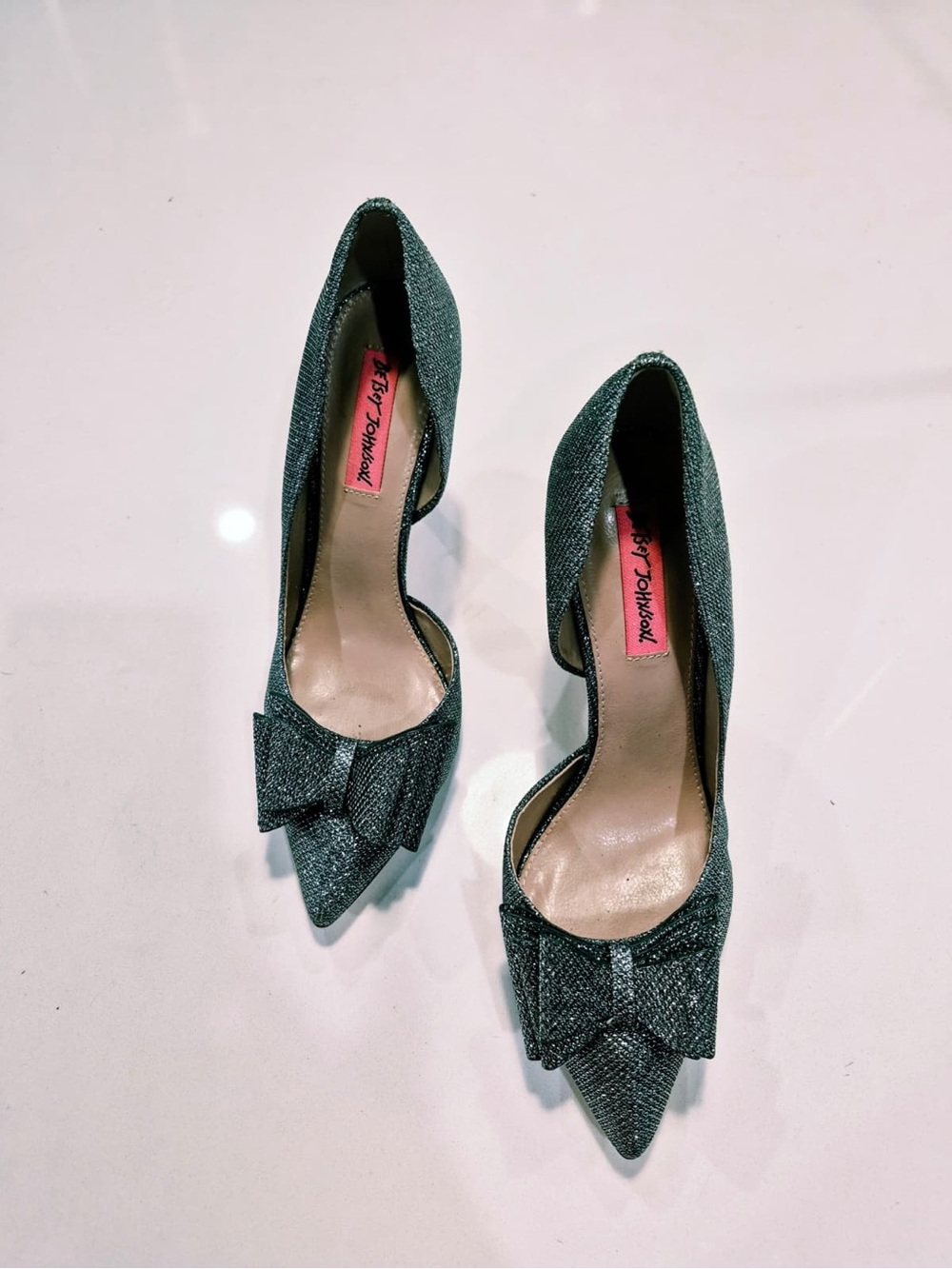 Betsey Johnson Teal Glitter Pointed Toe Pumps with Bow Detail size 9 - Picture 3 of 5